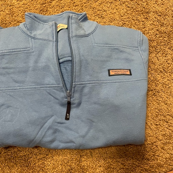 Vineyard vines quarter zip blue pull over - Picture 4 of 7